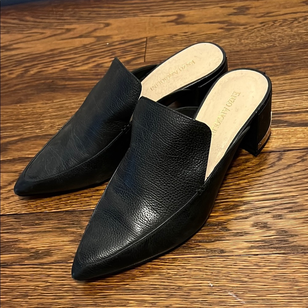 SALE!! 🎉🎉 Enzo Angiolini Black Leather Pointed Mules